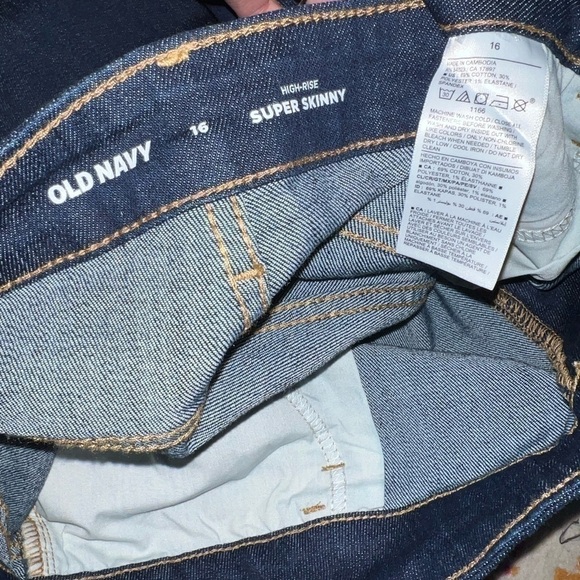NEW Old Navy High rise Super Skinny - Picture 3 of 6